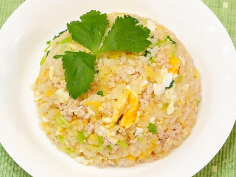 鶏そぼろ炒飯(チャーハン)☆親子丼インスパイア